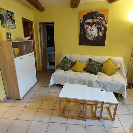 Ferienwohnung Le Petit Cocon Vénéjan Exterior foto
