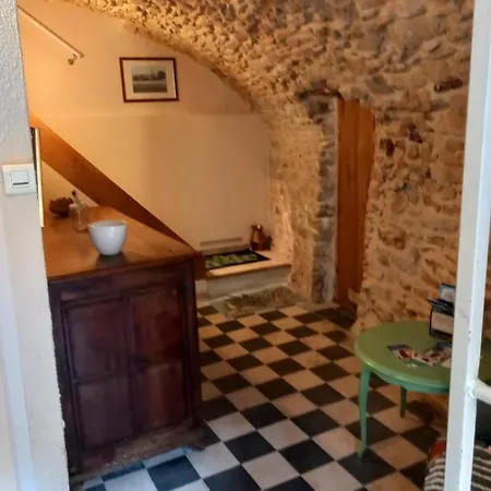 Ferienwohnung Le Petit Cocon Vénéjan Exterior foto